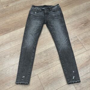 Buckle Women's Charcoal Skinny Jeans